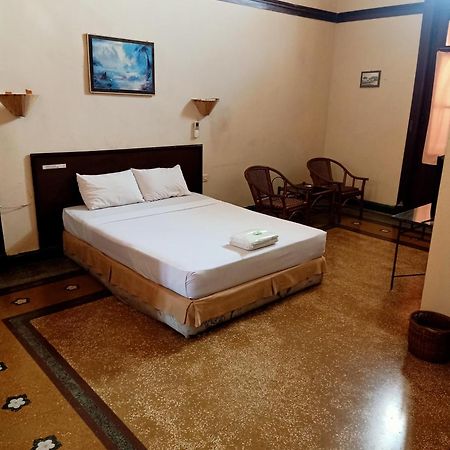 Hotel Niagara Lawang Exterior photo